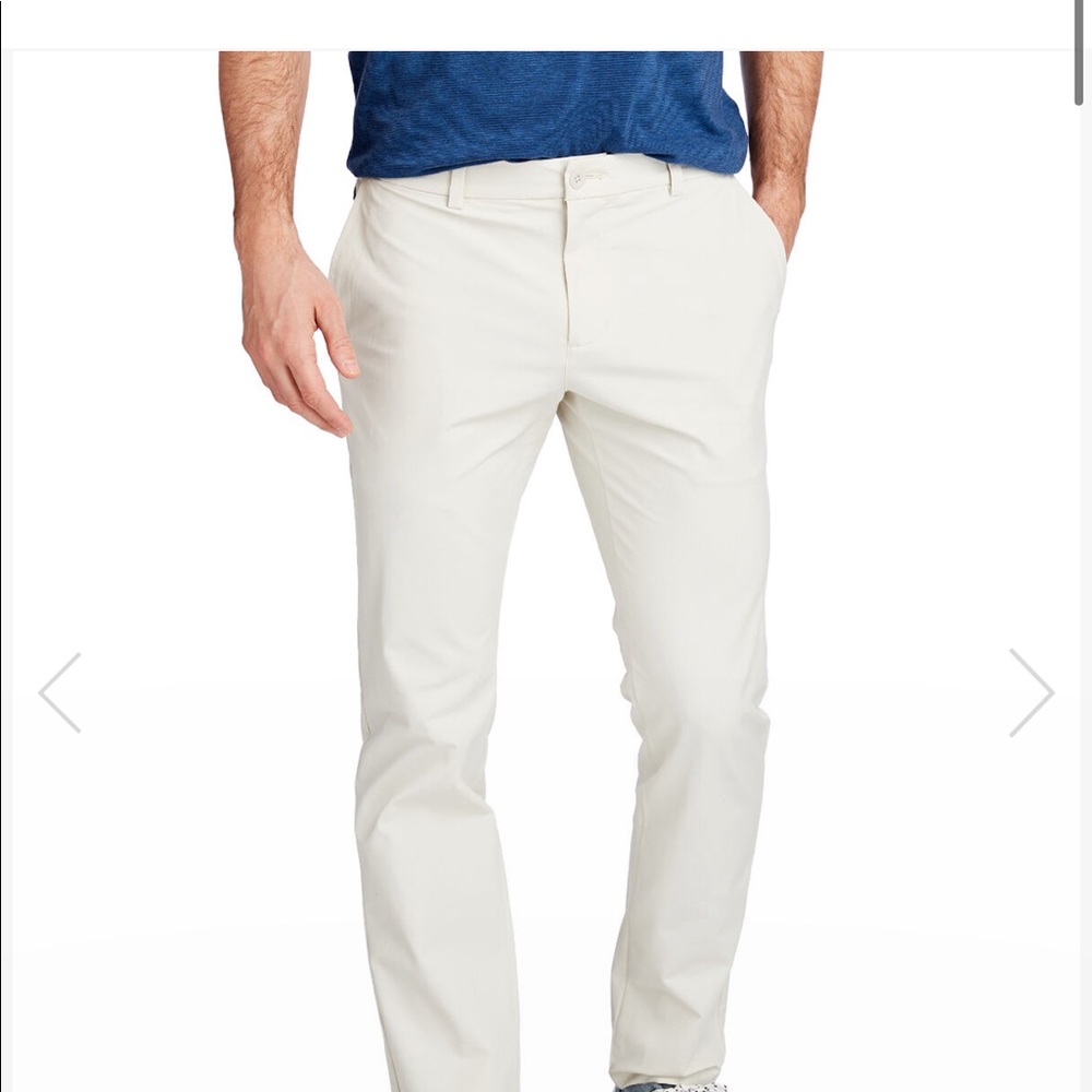 Vineyard vines khakis